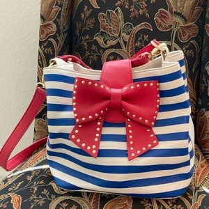 Rare Betsey Johnson bow purse